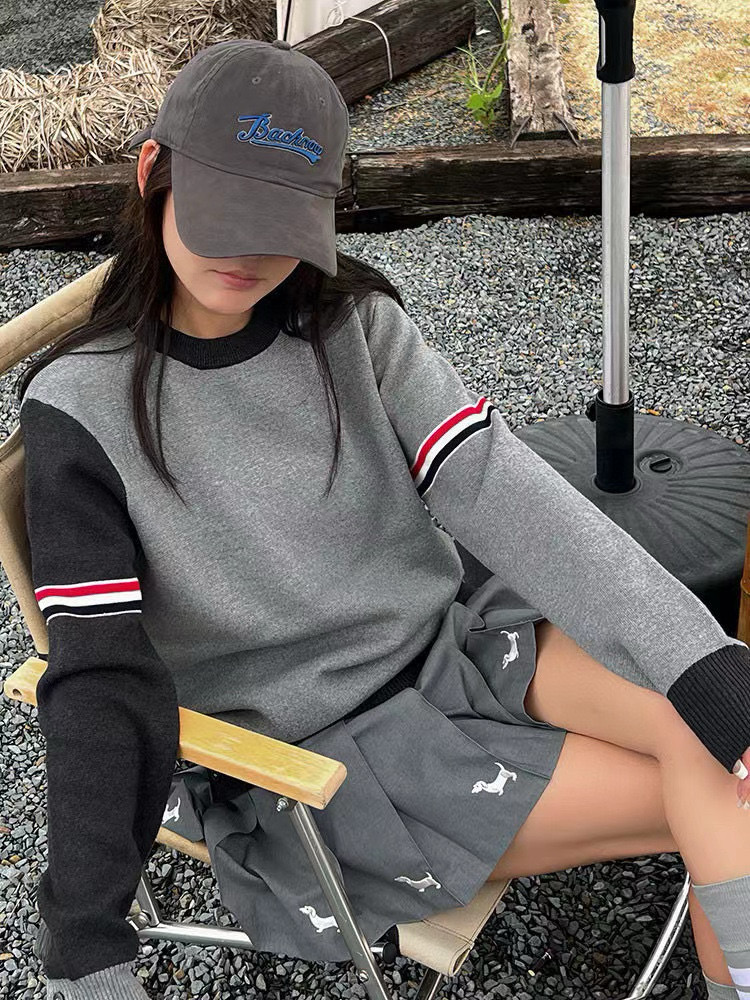 Thom Browne 톰브라운 TB23/FW 삼색 배색 라운드넥 니트 스웨터 7