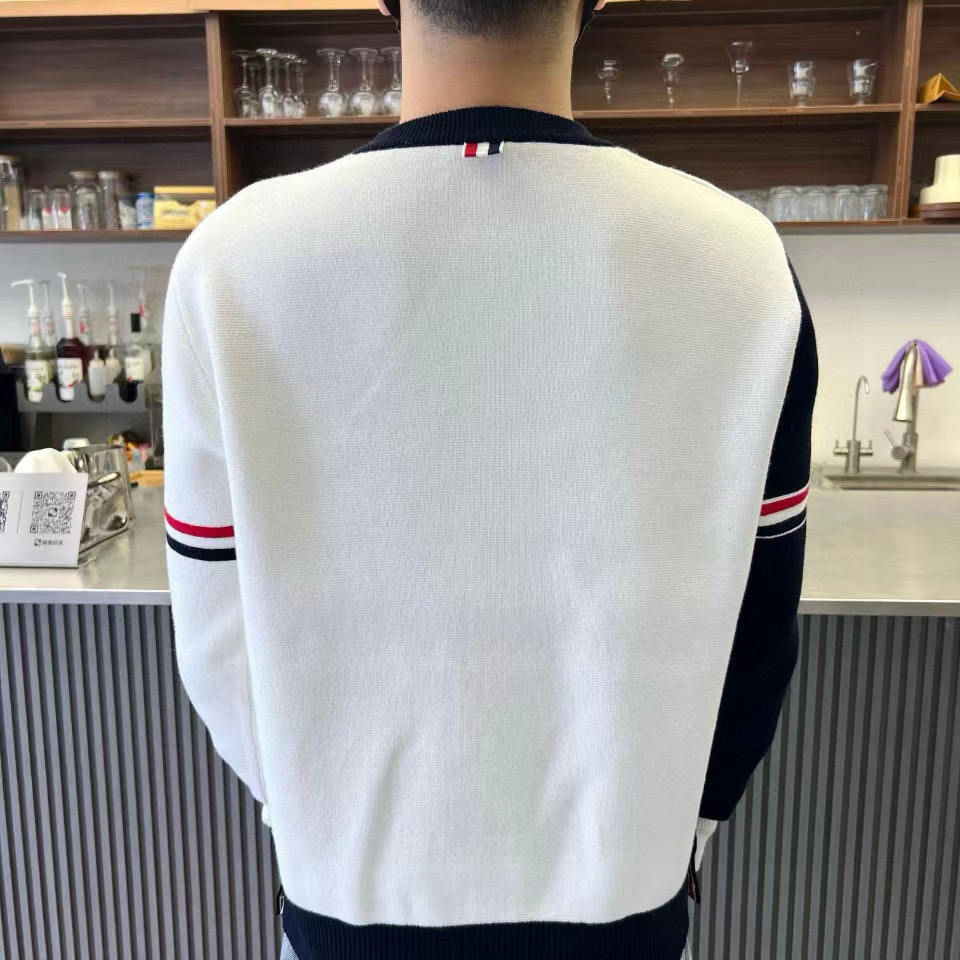 Thom Browne 톰브라운 TB23/FW 삼색 배색 라운드넥 니트 스웨터 6