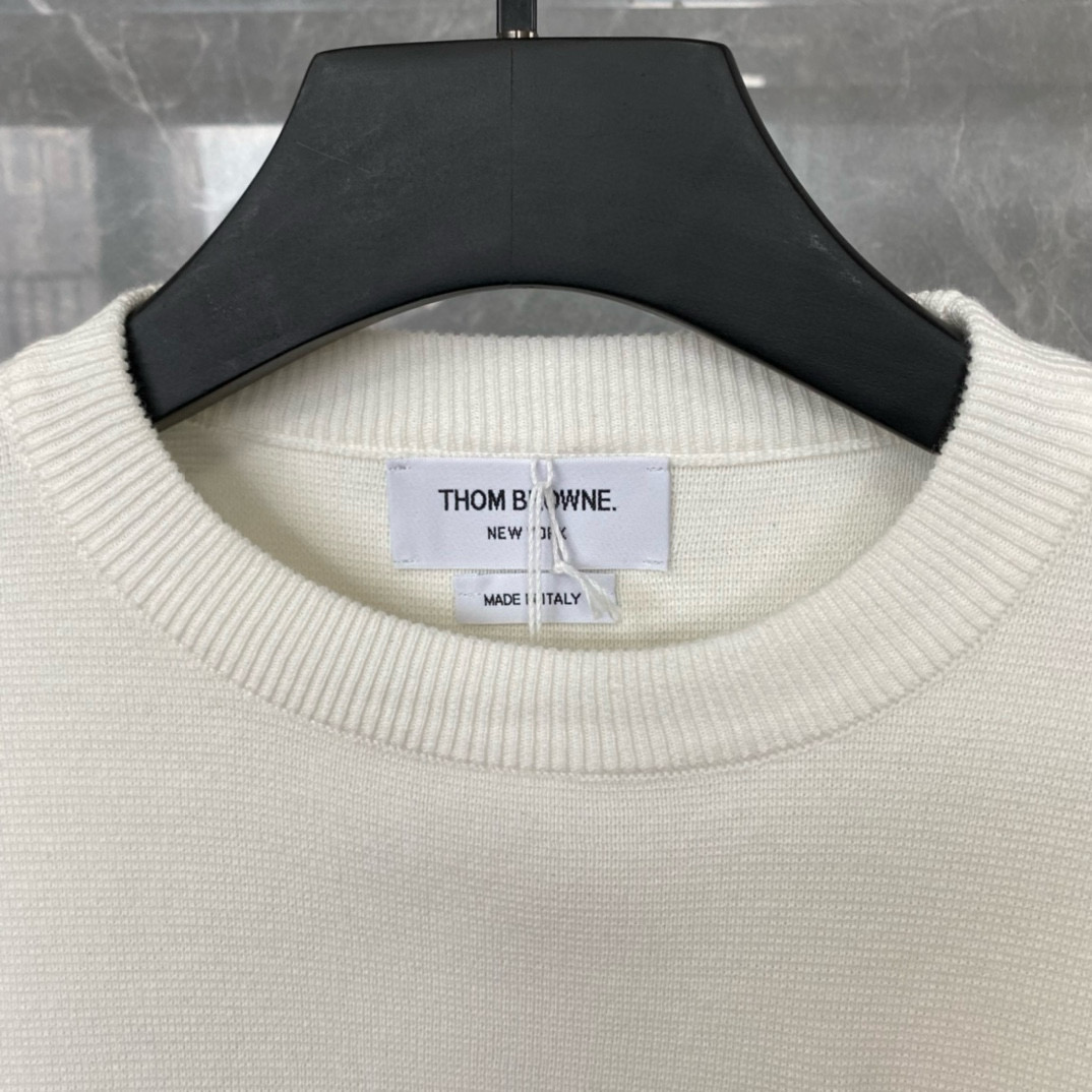 Thom Browne 톰브라운 TB23/FW 가슴 포켓 라운드넥 니트 스웨터 11
