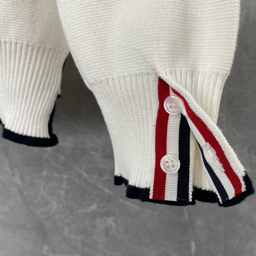 Thom Browne 톰브라운 TB23/FW 가슴 포켓 라운드넥 니트 스웨터 14