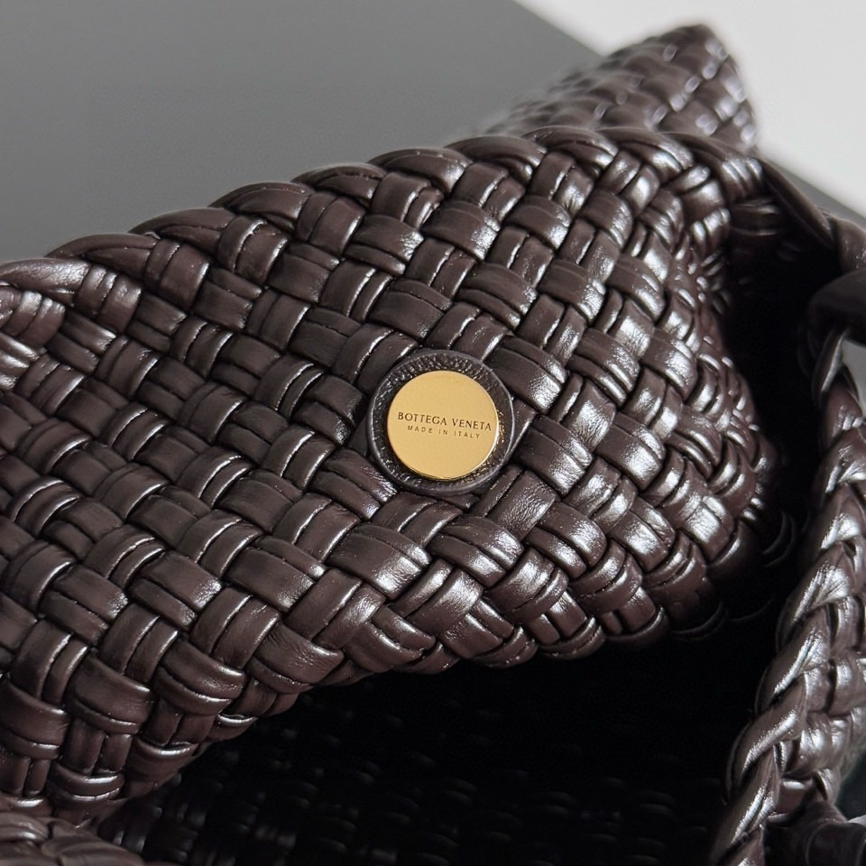 Bottega Veneta Tosca Hop Intrecciato Top Handle Bag 보테가 베네타 토스카 홉 인트레치아토 토트백 버건디 31cm 6