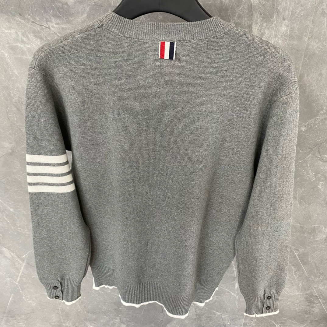 Thom Browne 톰브라운 TB23/FW 가슴 포켓 라운드넥 니트 스웨터 13