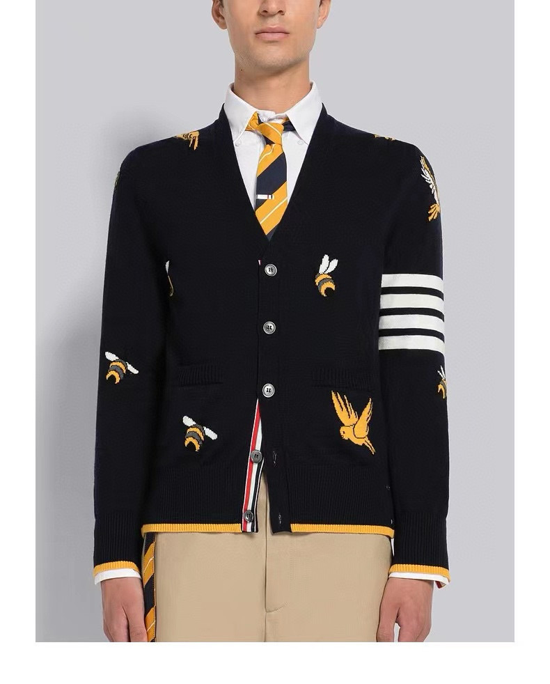 Thom Browne 톰브라운 TB23 FW 벌 자수 가디건 니트 2
