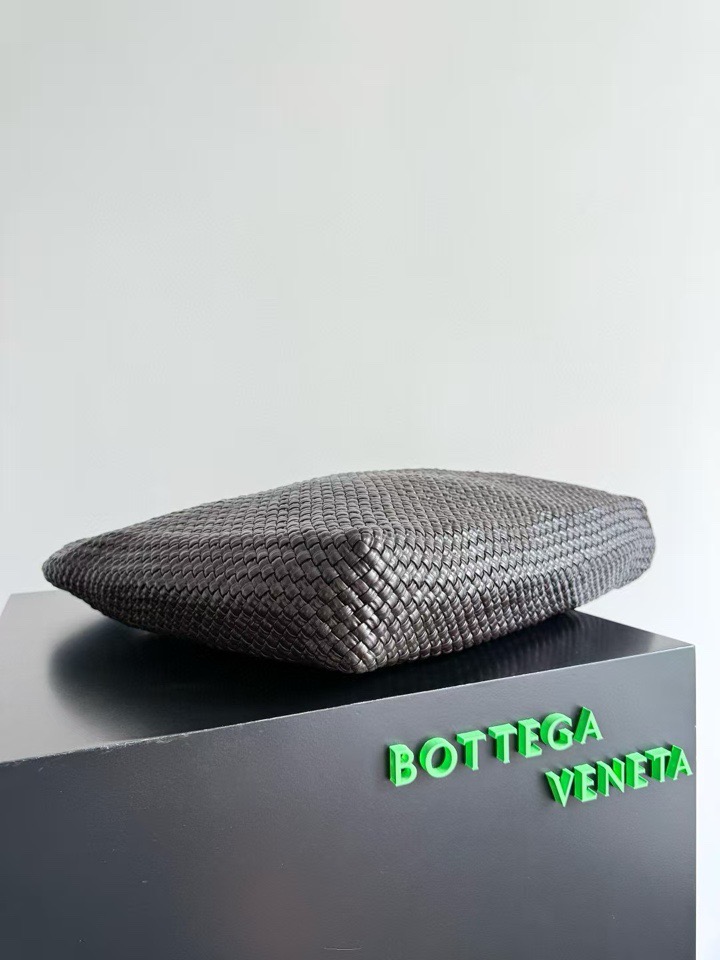Bottega Veneta Tosca Hop Intrecciato 보테가 베네타 토스카 홉 인트레치아토 바치 위빙 호보백 다크브라운 54cm 3