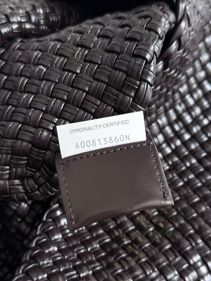 Bottega Veneta Tosca Hop Intrecciato 보테가 베네타 토스카 홉 인트레치아토 바치 위빙 호보백 다크브라운 54cm 8