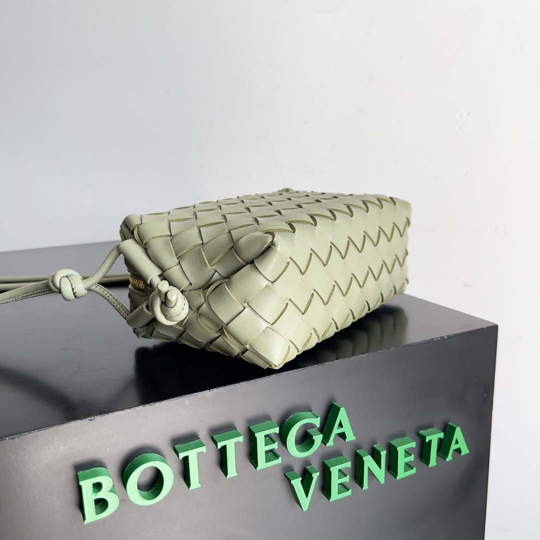 BOTTEGA VENETA 보테가베네타 인트레치아토 루프 카메라백 동석록 3