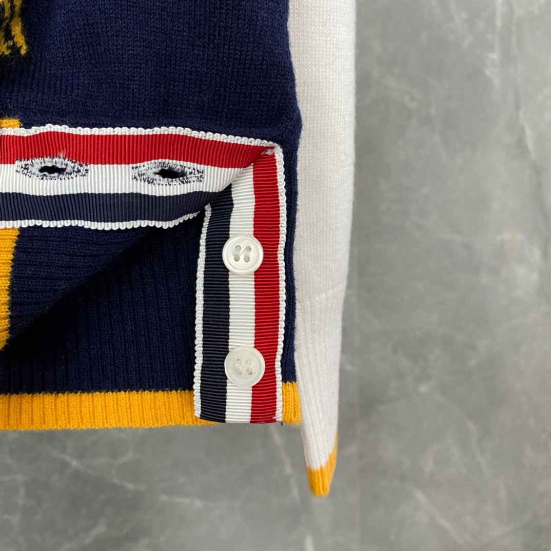 Thom Browne 톰브라운 TB23/FW 벌 자수 배색 가디건 7