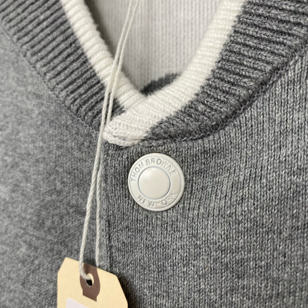 Thom Browne 톰브라운 TB23 FW 앵커 자수 니트 가디건 12