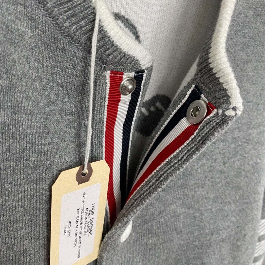 Thom Browne 톰브라운 TB23 FW 앵커 자수 니트 가디건 14