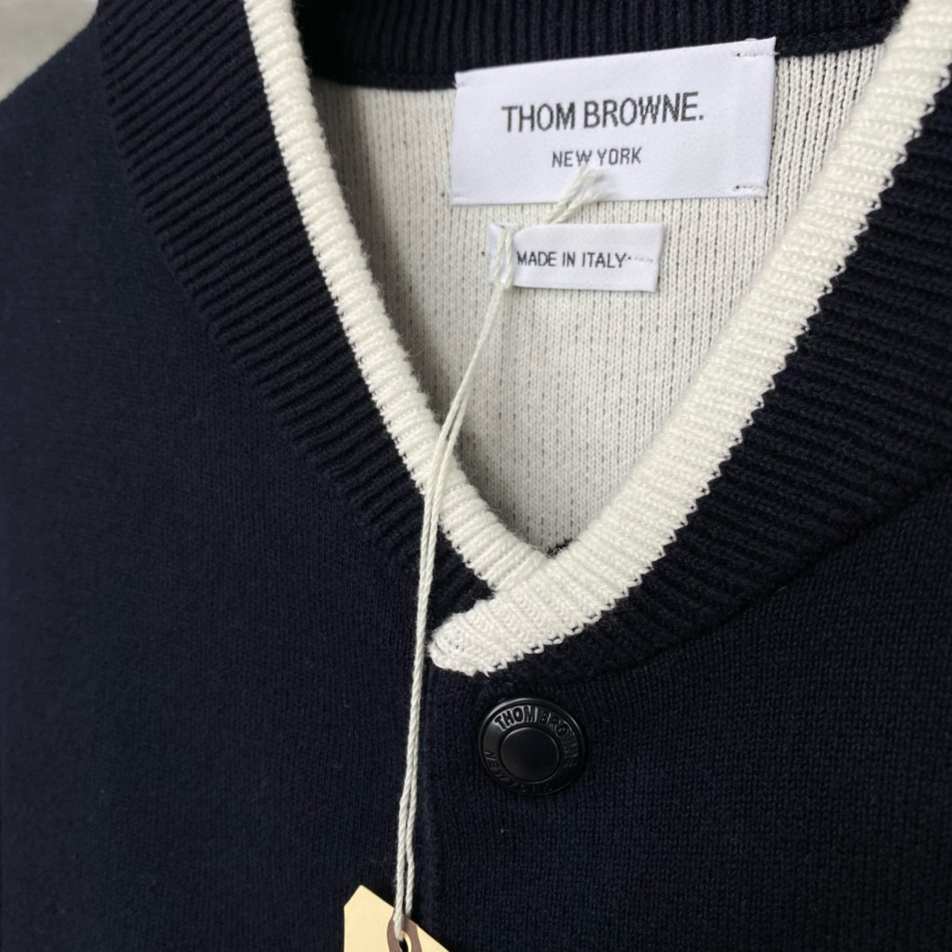 Thom Browne 톰브라운 TB23 FW 앵커 자수 니트 가디건 4