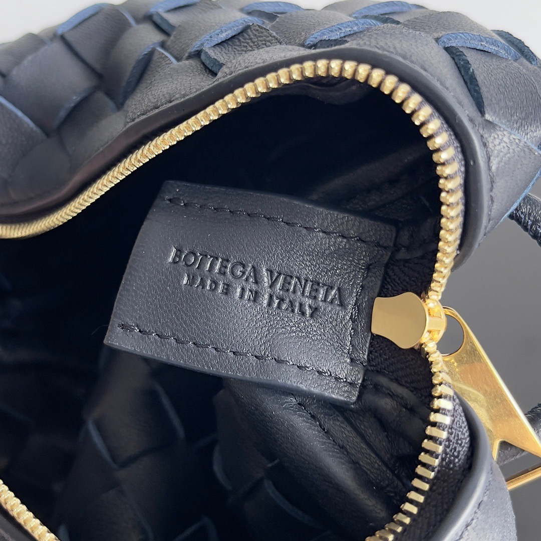 BOTTEGA VENETA 보테가베네타 루프 인트레치아토 카메라백 네이비 6