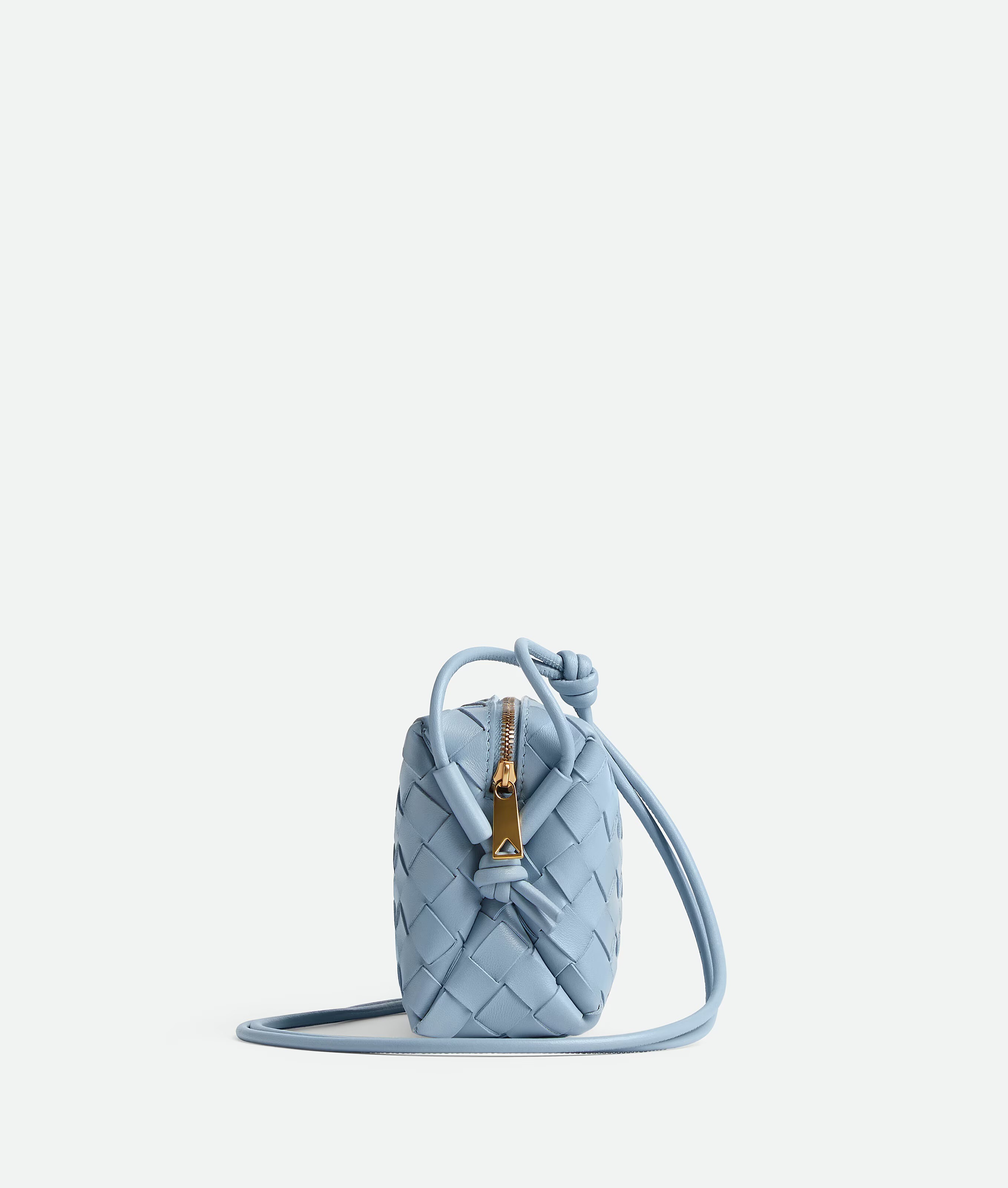 BOTTEGA VENETA 보테가베네타 인트레치아토 루프 카메라백 라이트블루 4