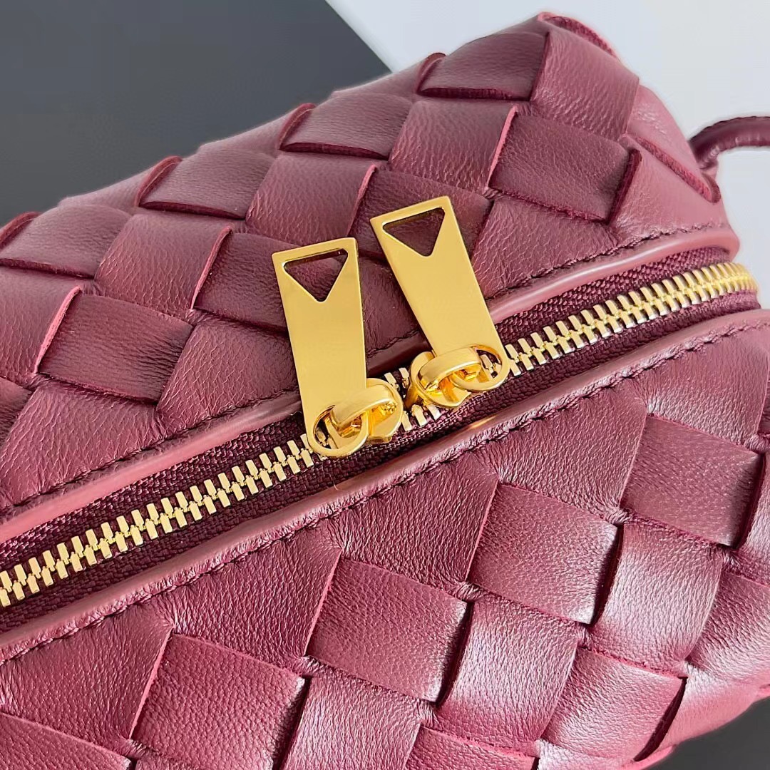 BOTTEGA VENETA 보테가베네타 보테가 베네타 인트레치아토 루프 카메라백 와인 5