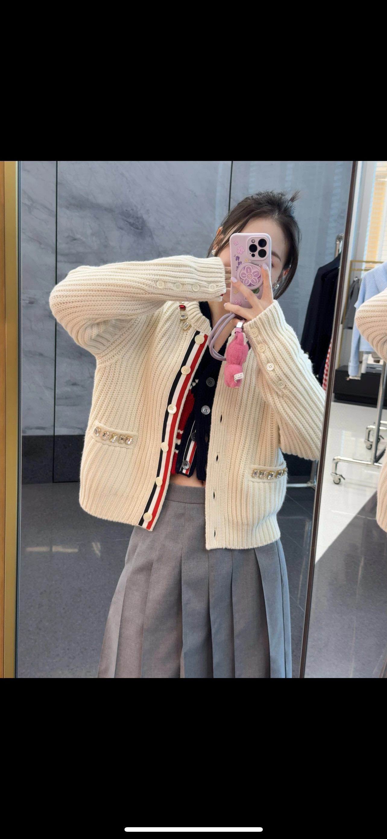 Thom Browne 톰브라운 크리스털 장식 울 니트 가디건 2