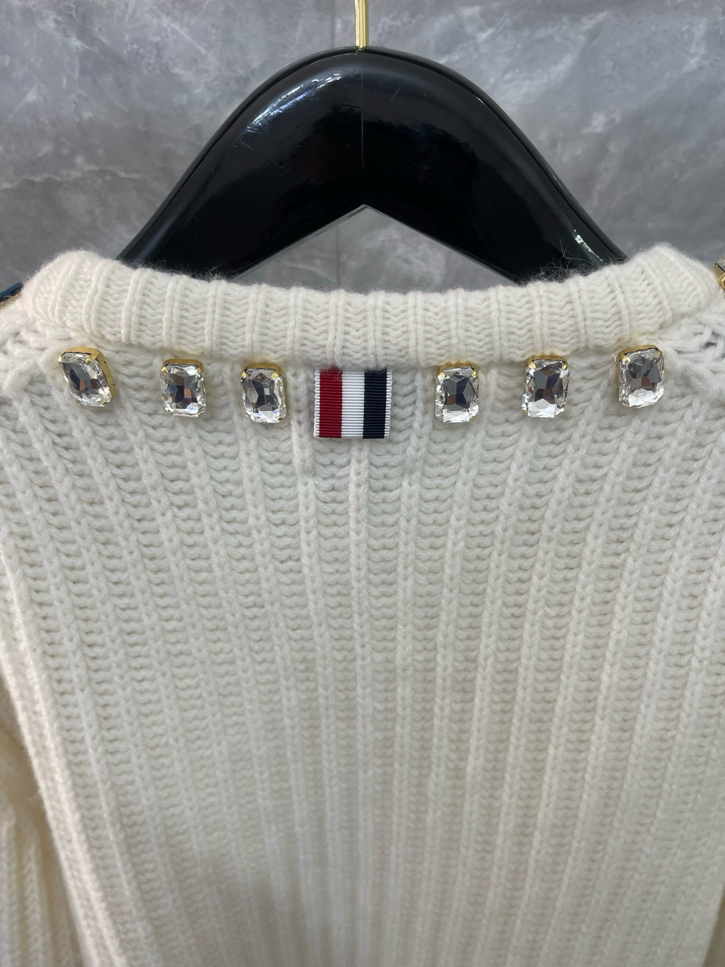 Thom Browne 톰브라운 크리스털 장식 울 니트 가디건 11