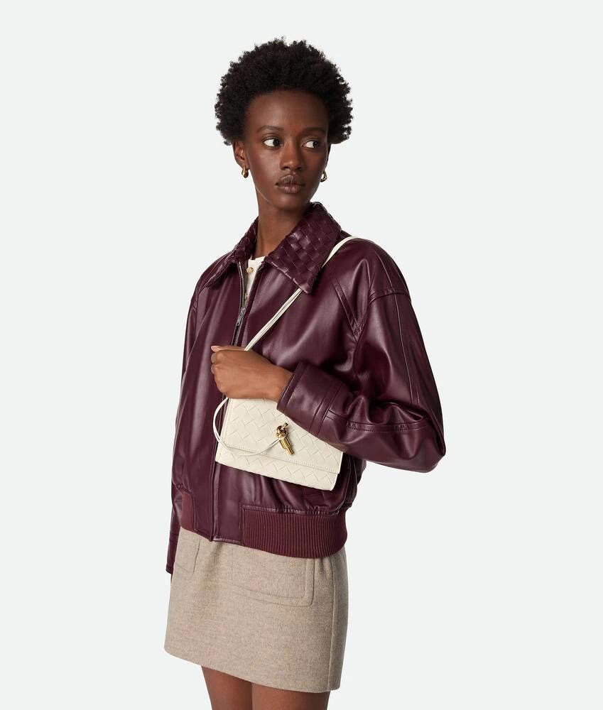 BOTTEGA VENETA 보테가베네타 안디아모 인트레치아토 레더 크로스바디 백 5