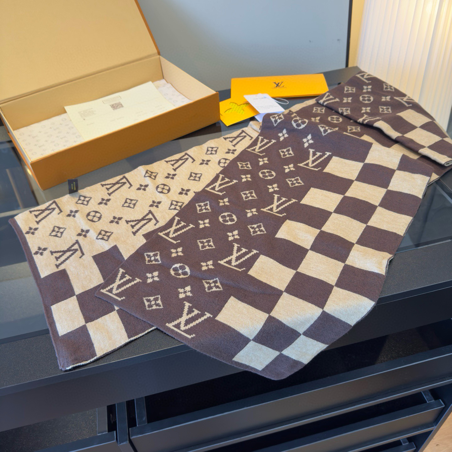 Louis Vuitton 루이비통 신상 니트 머플러 3