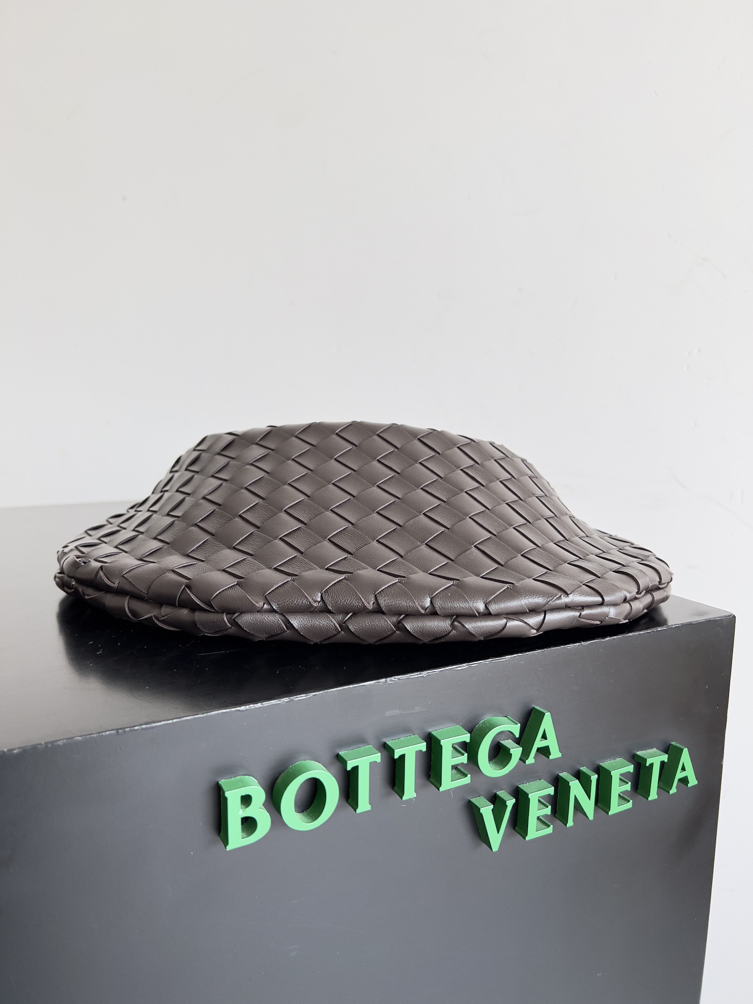 BOTTEGA VENETA 보테가베네타 사딘 인트레치아토 위빙 숄더백 3