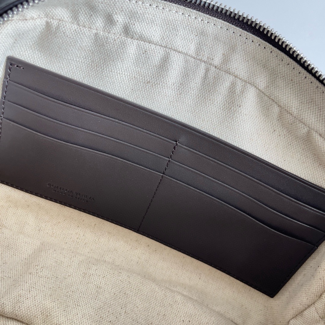 BOTTEGA VENETA 보테가베네타 인트레치아토 남성 가죽 손목 클러치 백 12