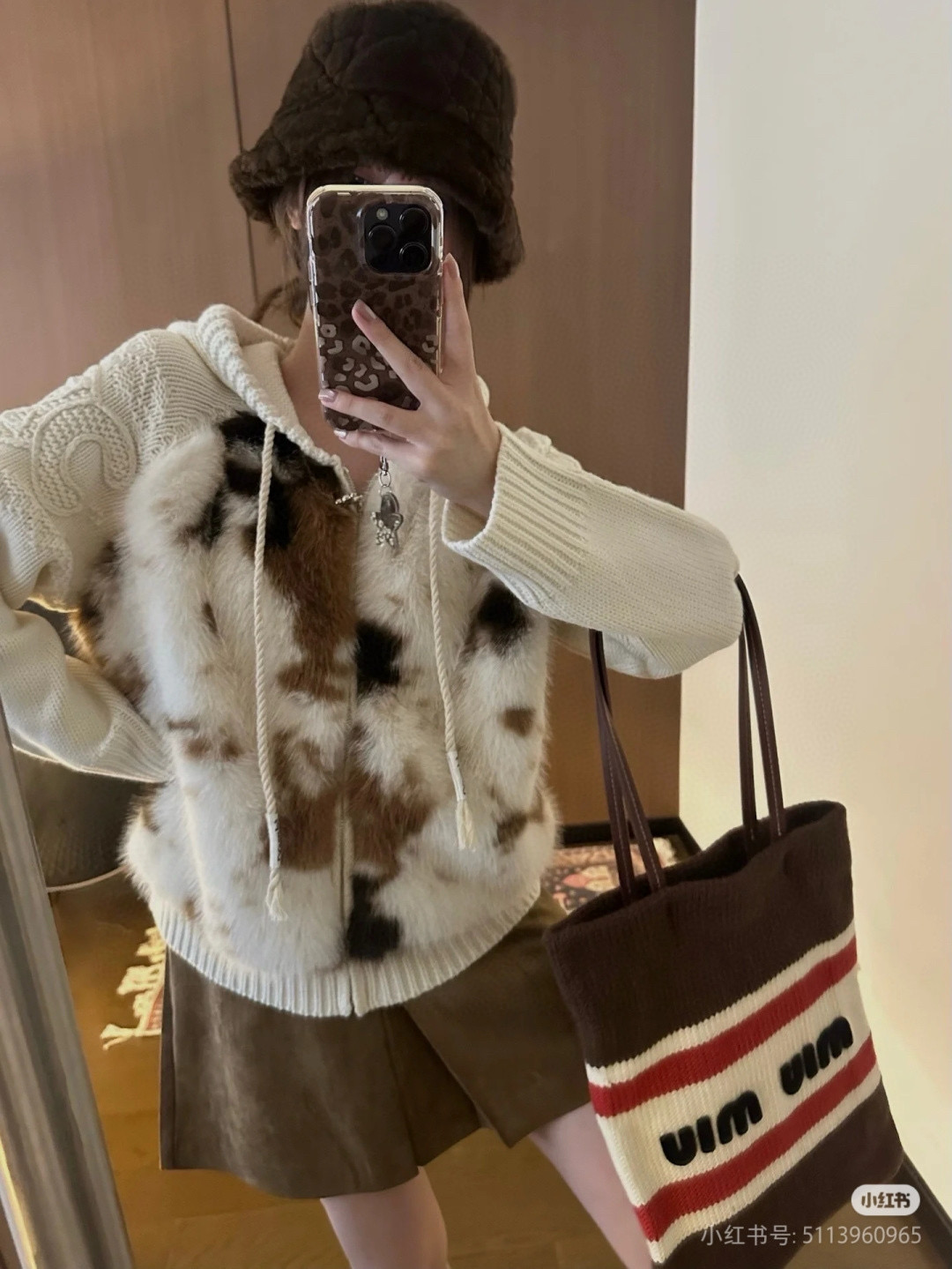 CELINE 셀린느 소가죽 배색 후드 니트 집업 4