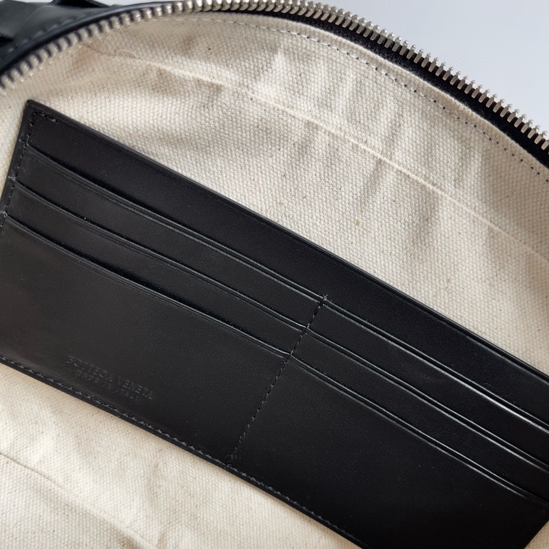 BOTTEGA VENETA 보테가베네타 인트레치아토 남성 가죽 손목 클러치백 12