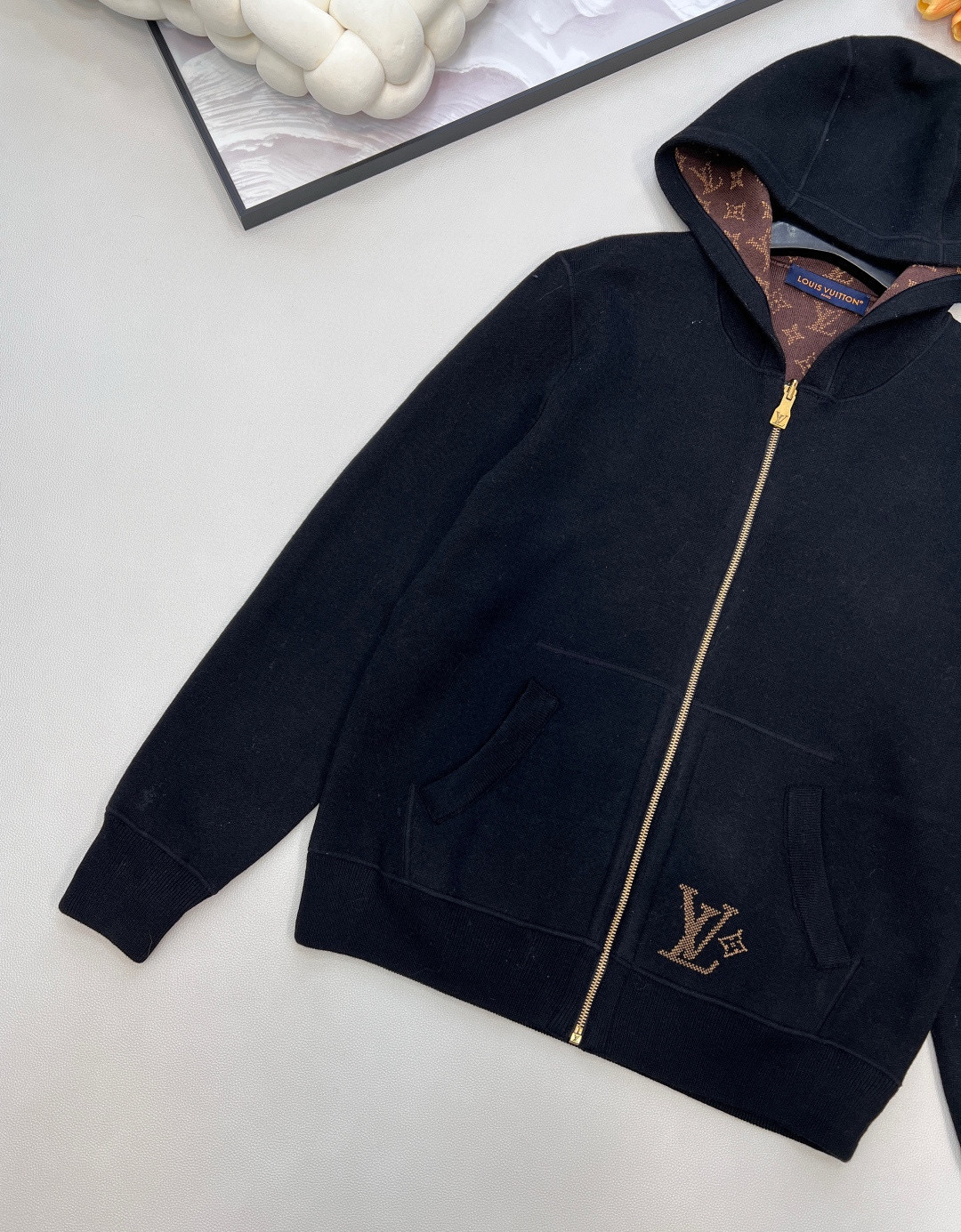 Louis Vuitton 루이비통 모노그램 양면 후드 집업 니트 가디건 8