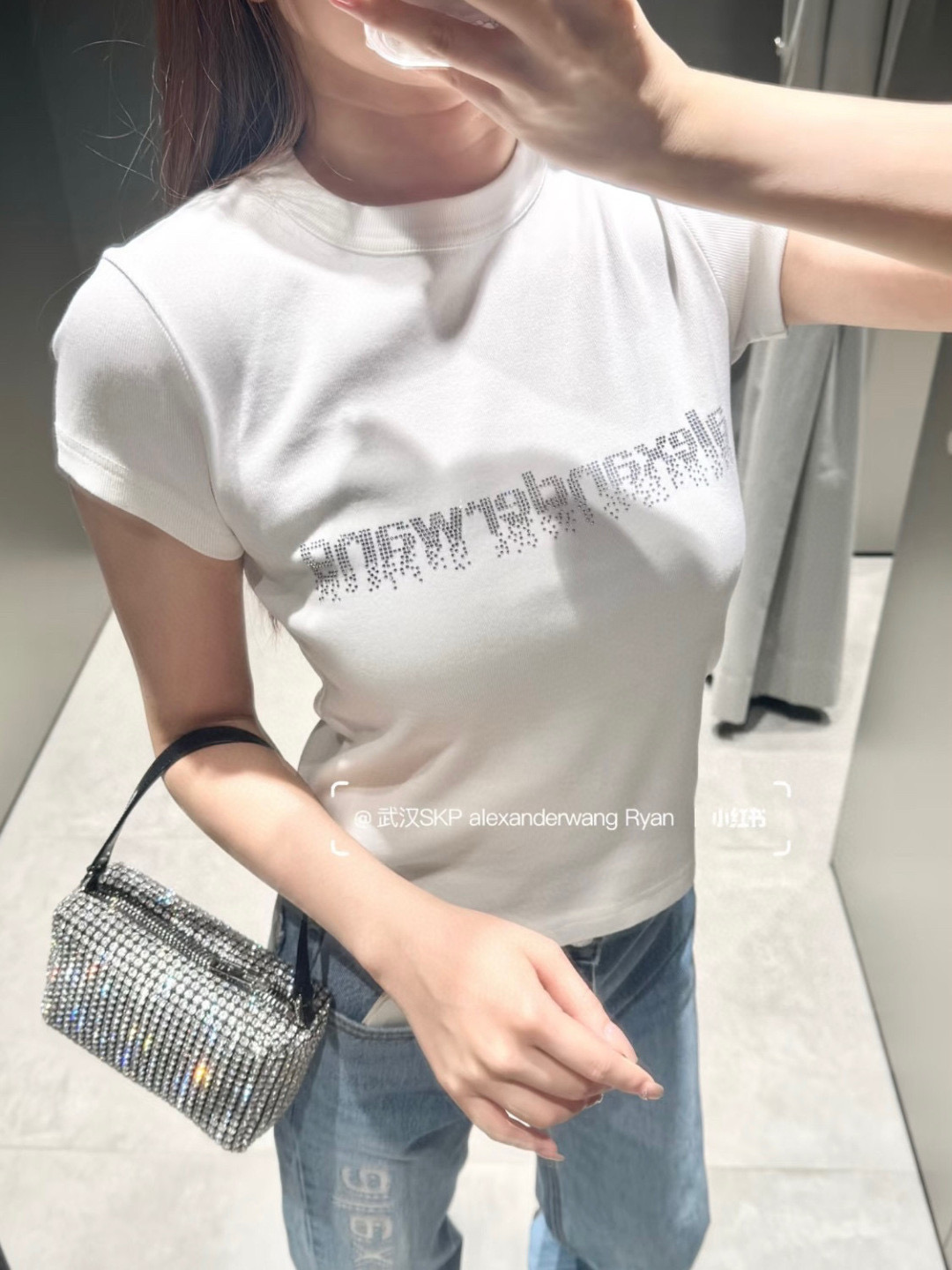 Alexander Wang 스톤 로고 크롭 반팔 티셔츠 5