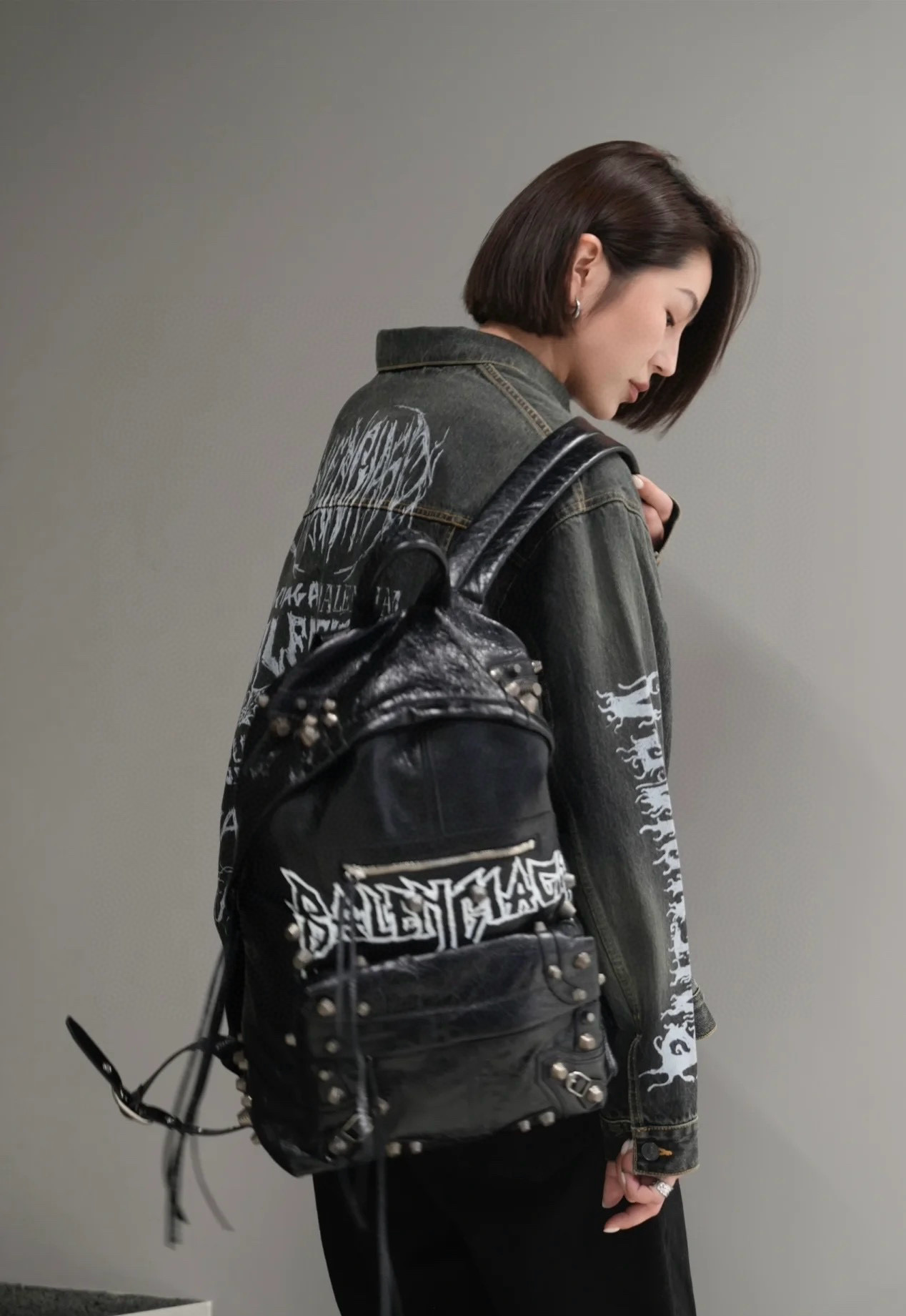 Balenciaga 발렌시아가 르 카골 레더 로고 백팩 6