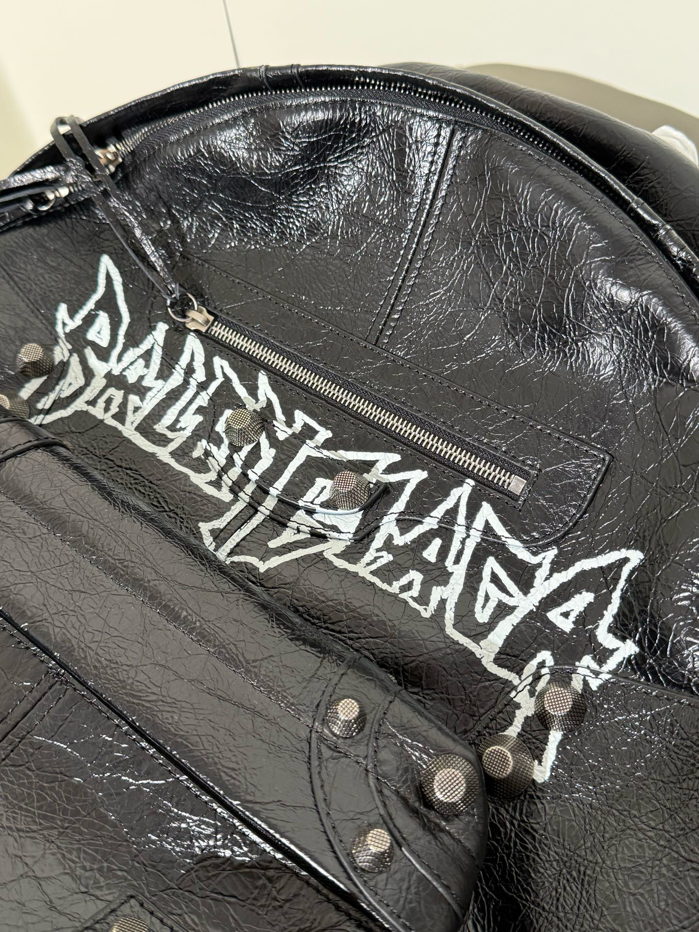 Balenciaga 발렌시아가 르 카골 레더 로고 백팩 15