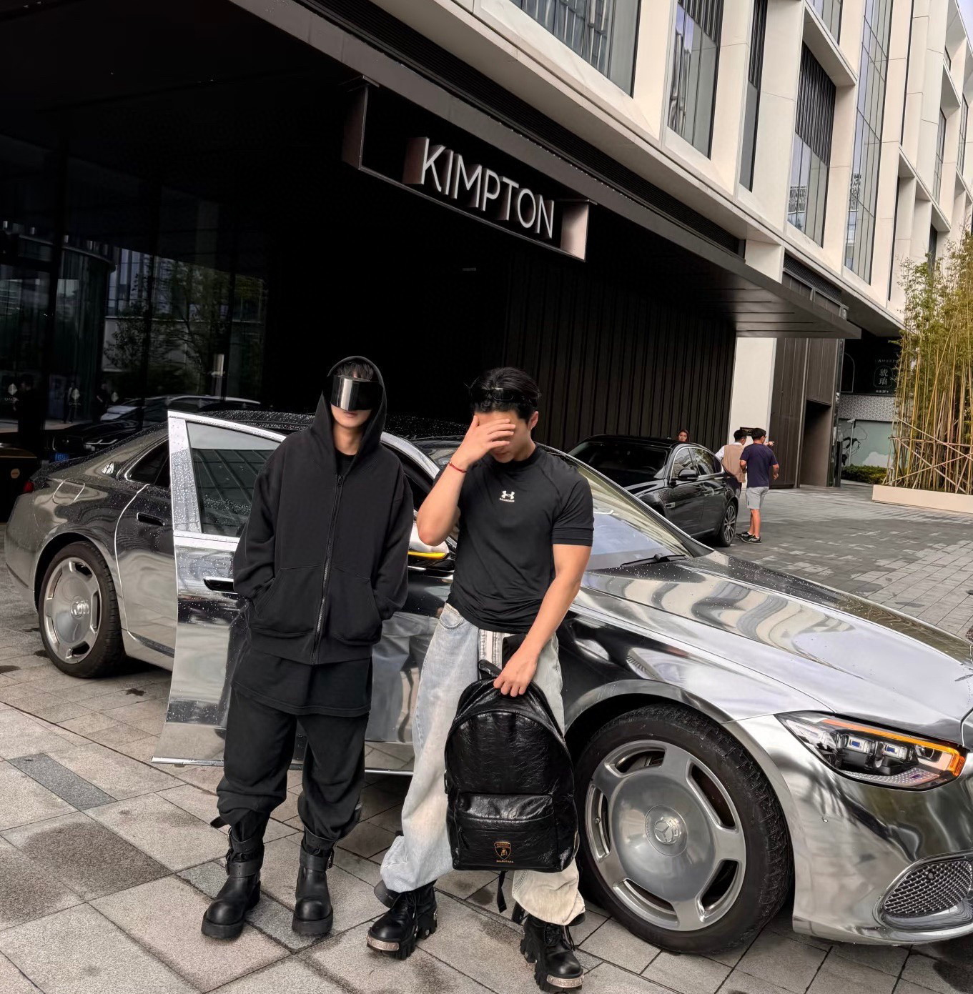 Balenciaga 발렌시아가 x Automobili Lamborghini 람보르기니 콜라보 블랙 레더 백팩 3
