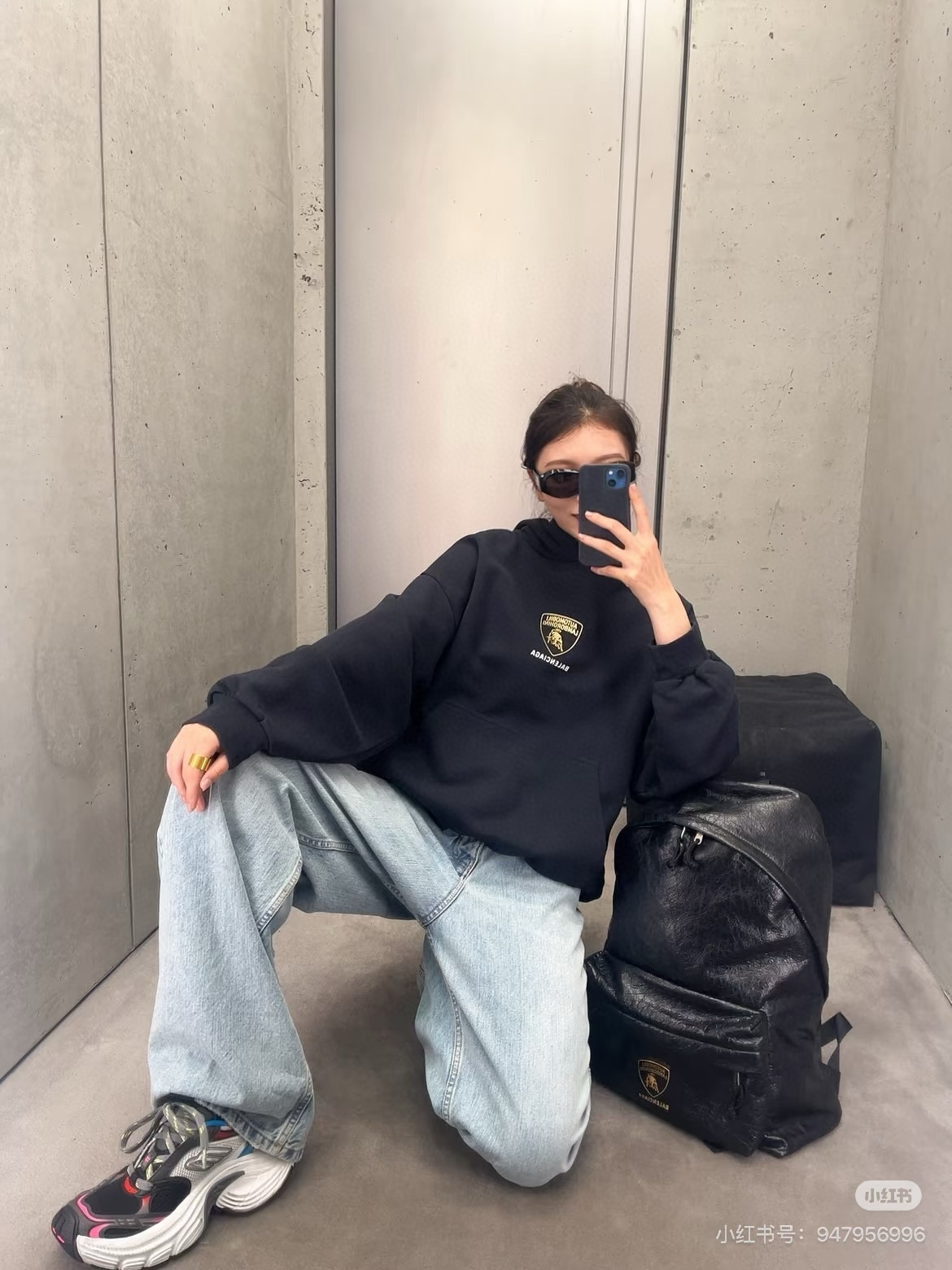 Balenciaga 발렌시아가 x Automobili Lamborghini 람보르기니 콜라보 블랙 레더 백팩 6