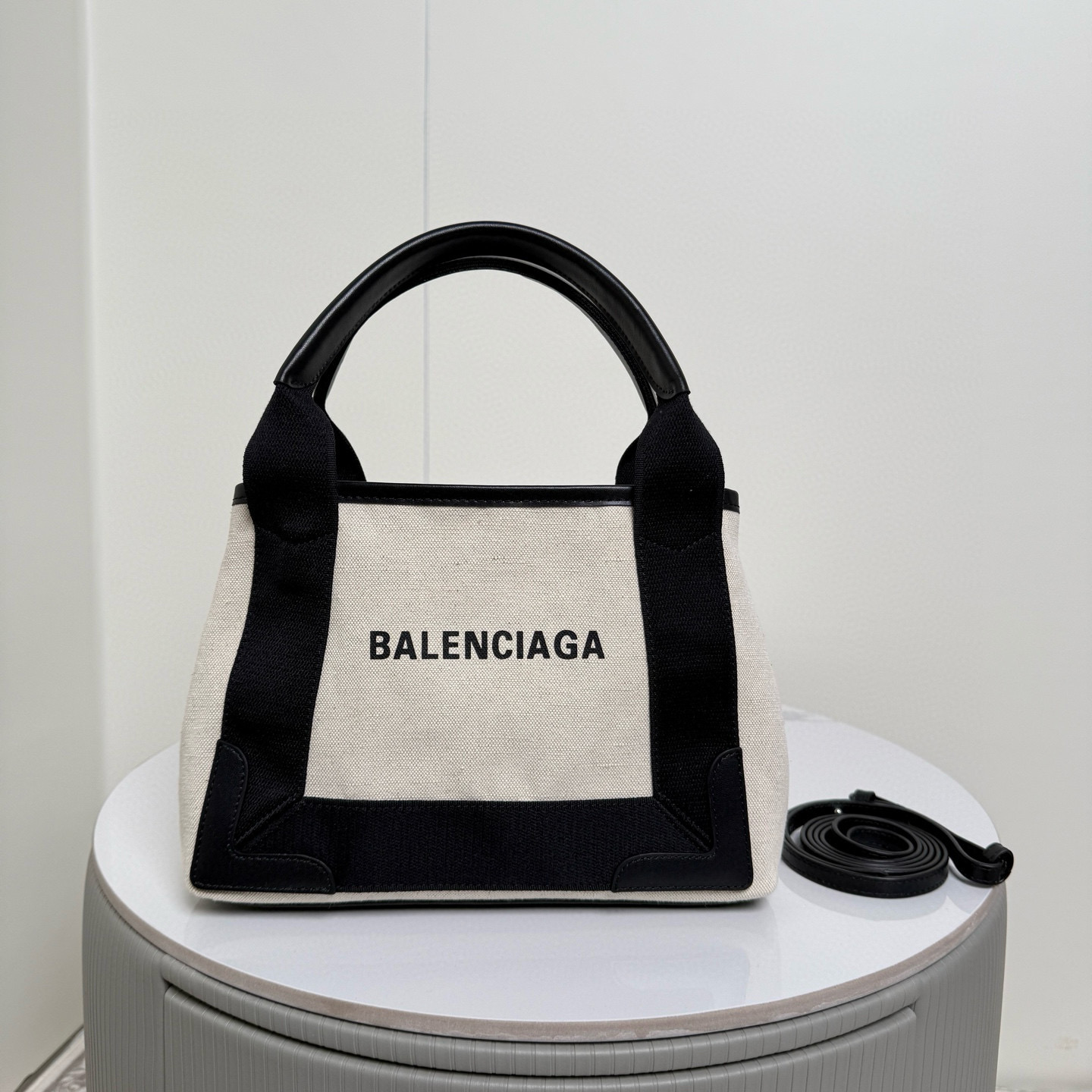 Balenciaga 발렌시아가 바렌시아가 네이비 카바스 XS 캔버스 토트백 9