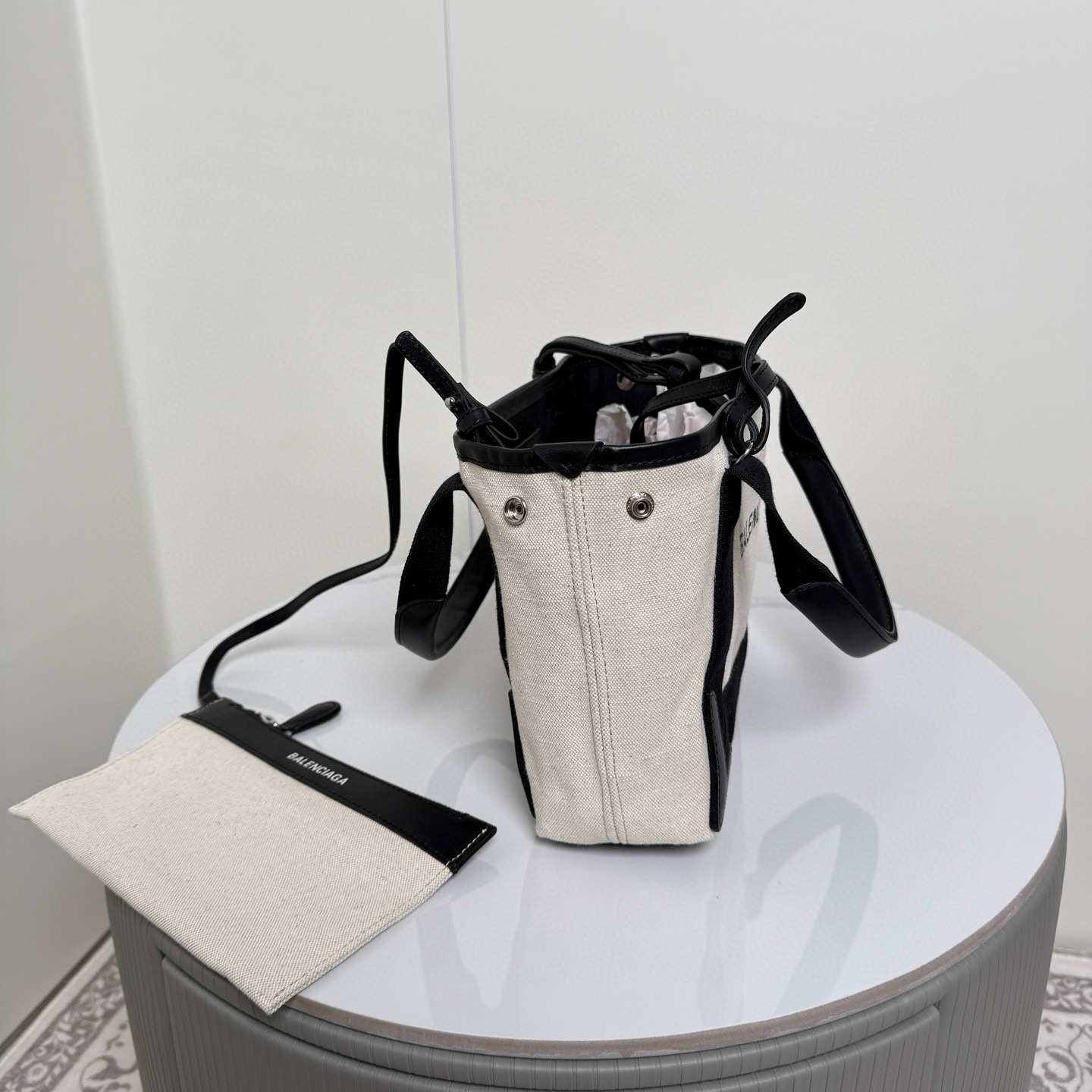 Balenciaga 발렌시아가 바렌시아가 네이비 카바스 XS 캔버스 토트백 11