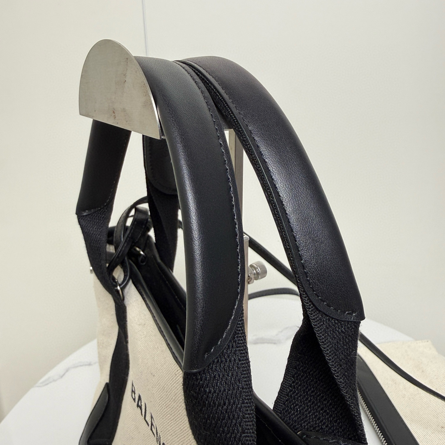 Balenciaga 발렌시아가 바렌시아가 네이비 카바스 XS 캔버스 토트백 15