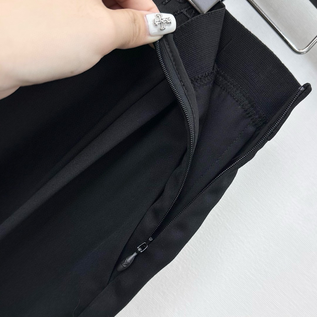 Louis Vuitton 루이비통 로고 밴딩 블랙 와이드 슬랙스 9