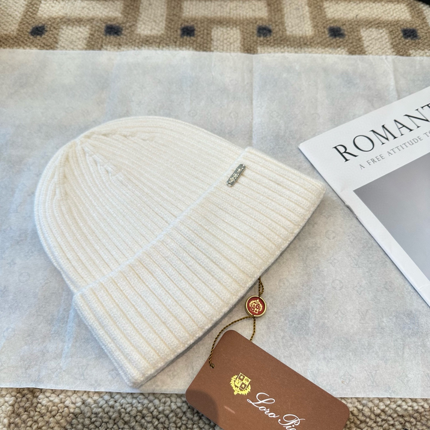 Loro Piana 로로피아나 리브드 캐시미어 비니 3