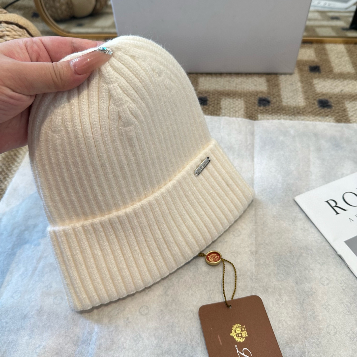 Loro Piana 로로피아나 리브드 캐시미어 비니 4