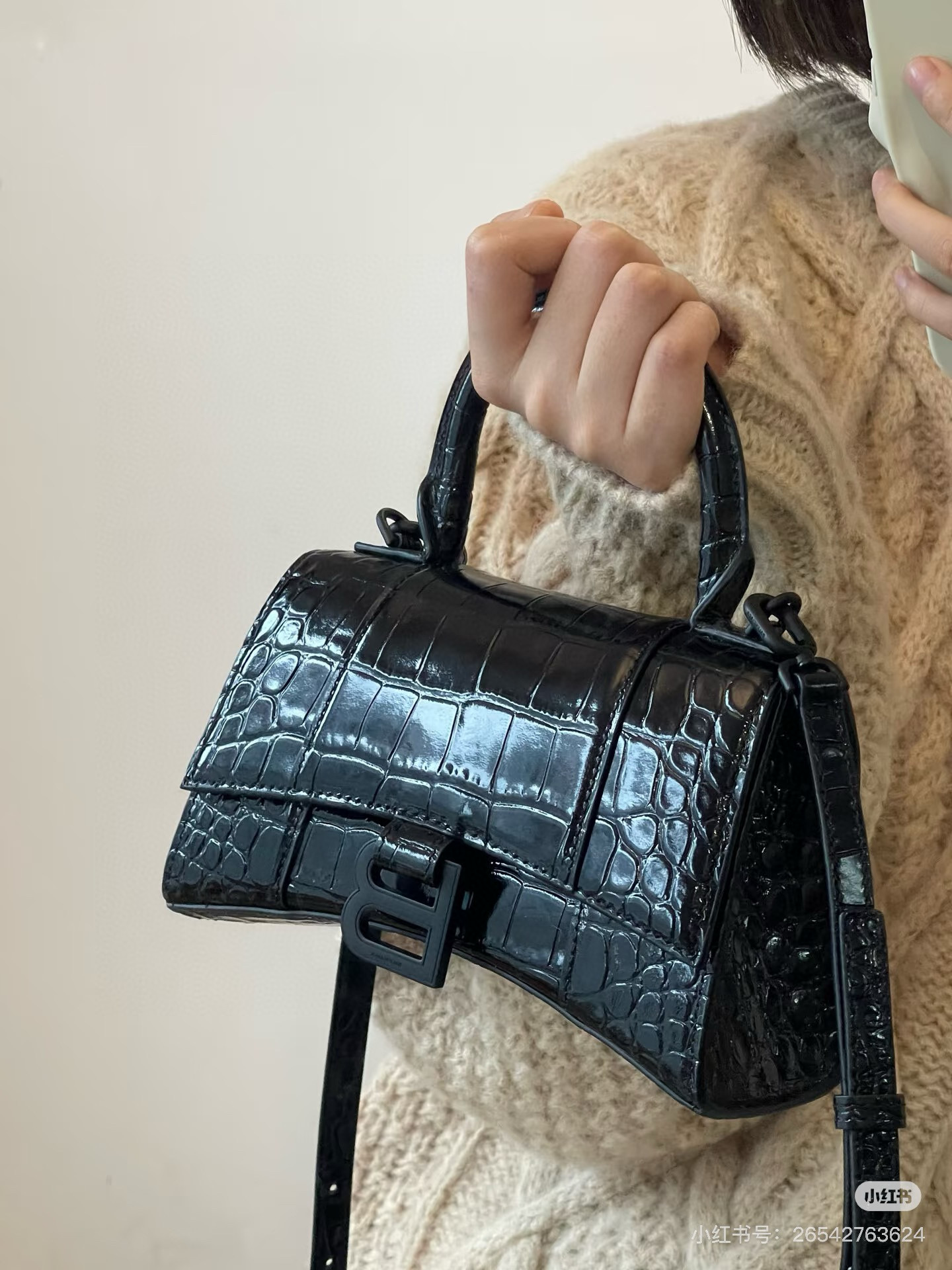 Balenciaga 발렌시아가 크로커다일 엠보스 블랙 핸드백 XS 4