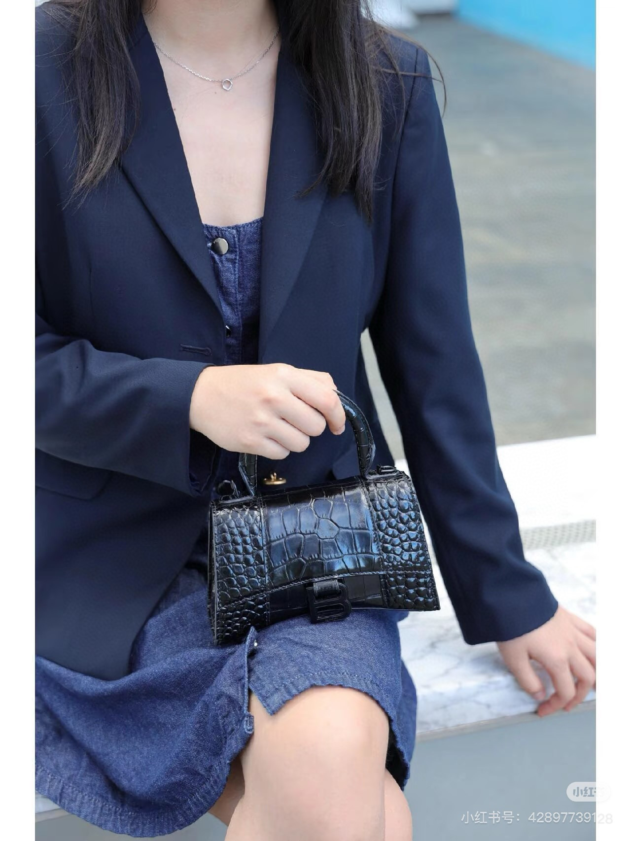 Balenciaga 발렌시아가 바렌시아가 크로커다일 엠보 블랙 아워글래스 탑핸들백 S 3