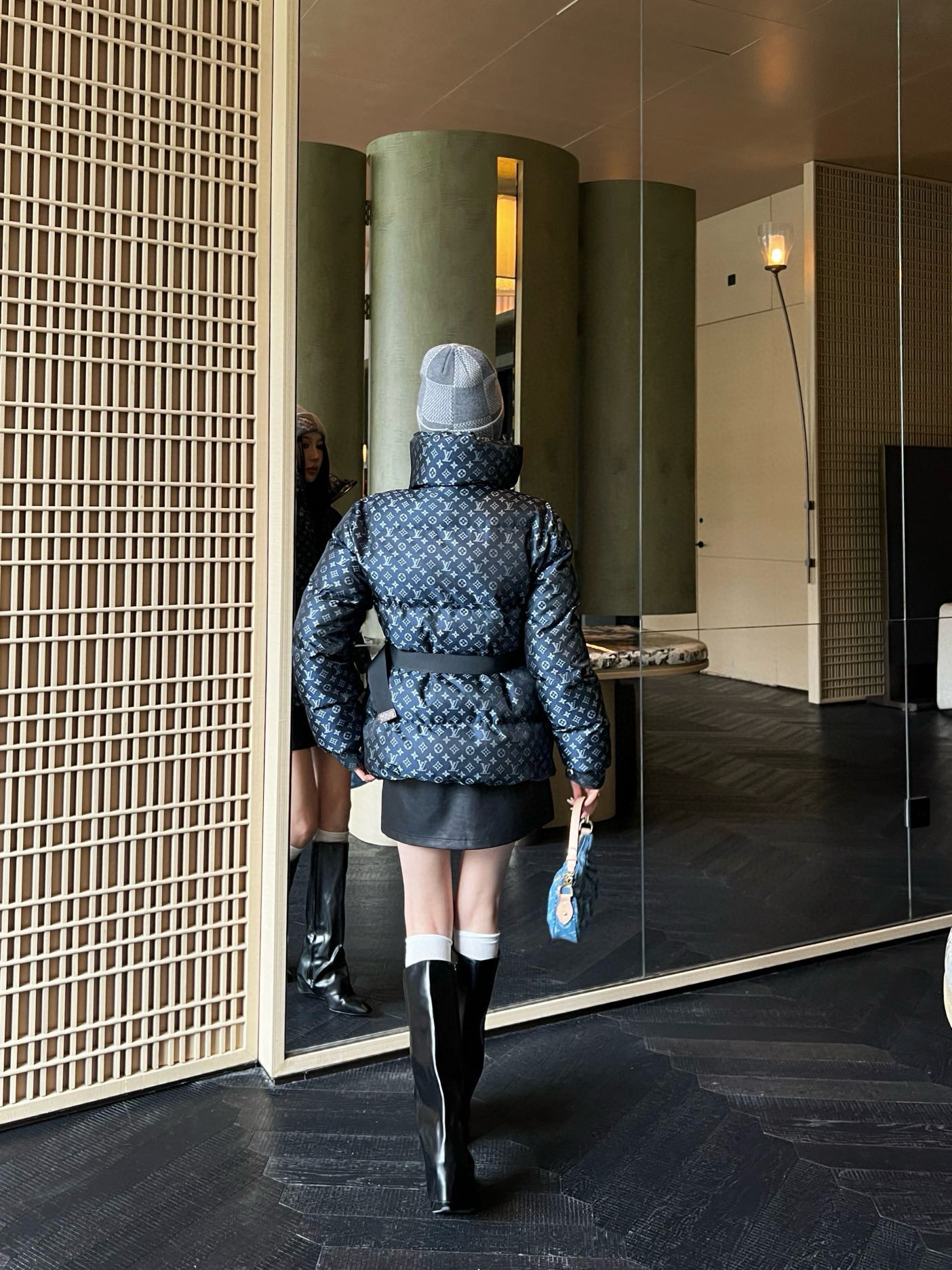 Louis Vuitton 루이비통 모노그램 벨티드 패딩 점퍼 2