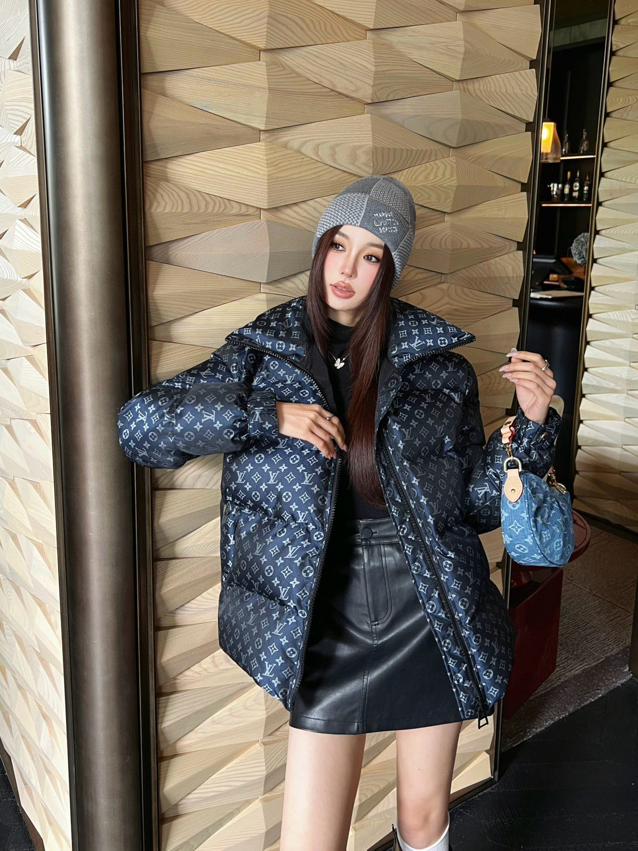 Louis Vuitton 루이비통 모노그램 벨티드 패딩 점퍼 9