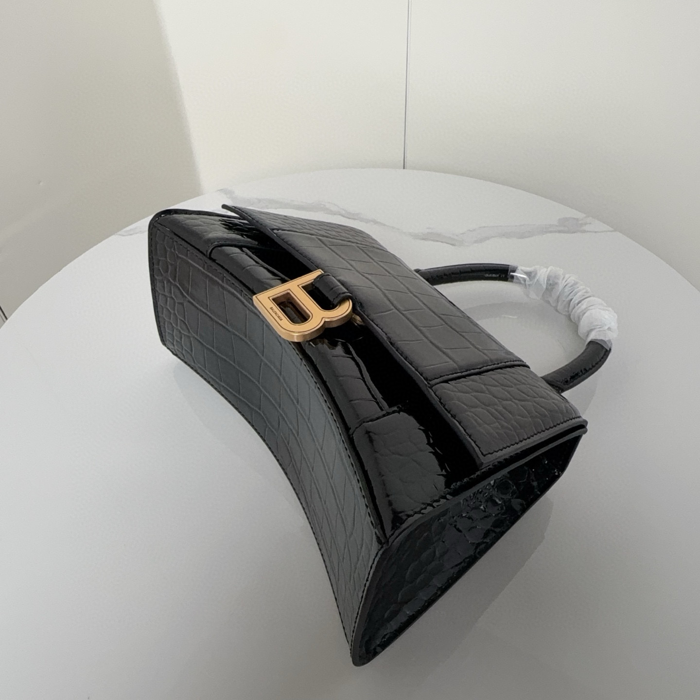 Balenciaga 발렌시아가 바렌시아가 아워글래스 스몰 크로커다일 엠보 블랙 토트백 15