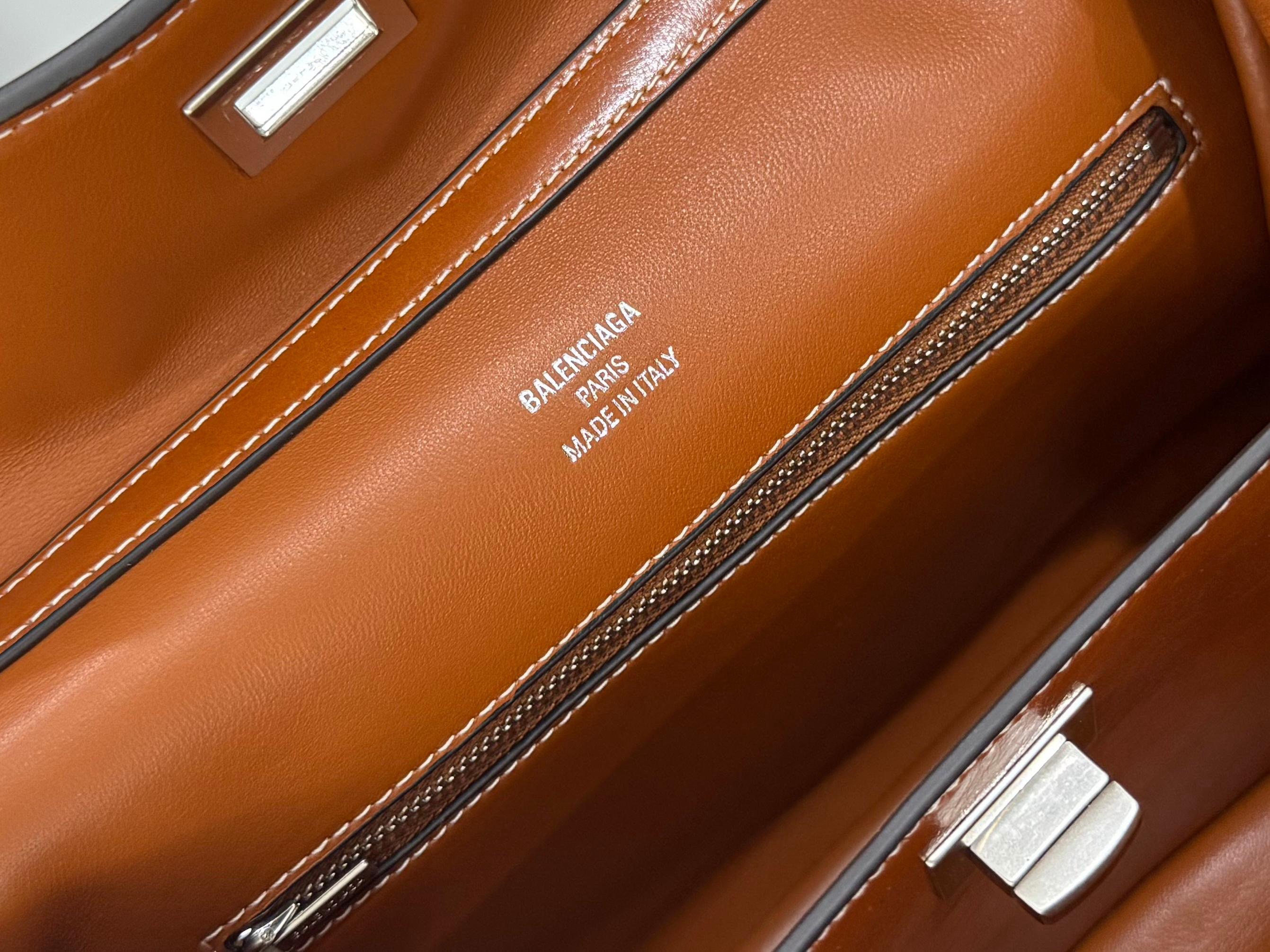 Balenciaga 발렌시아가 RODEO 브라운 레더 토트백 26