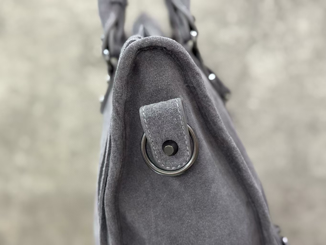 Balenciaga 발렌시아가 빈티지 그레이 스웨이드 모터시티 빅 토트백 5