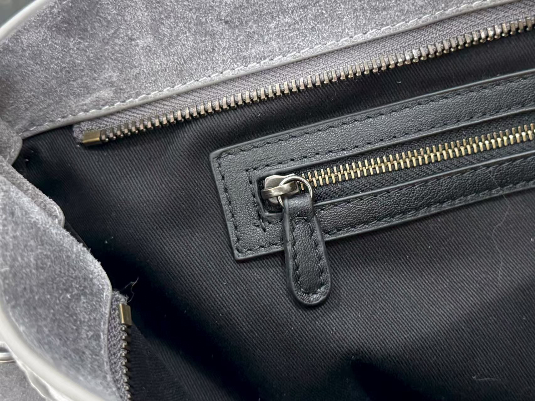 Balenciaga 발렌시아가 빈티지 그레이 스웨이드 모터시티 빅 토트백 10