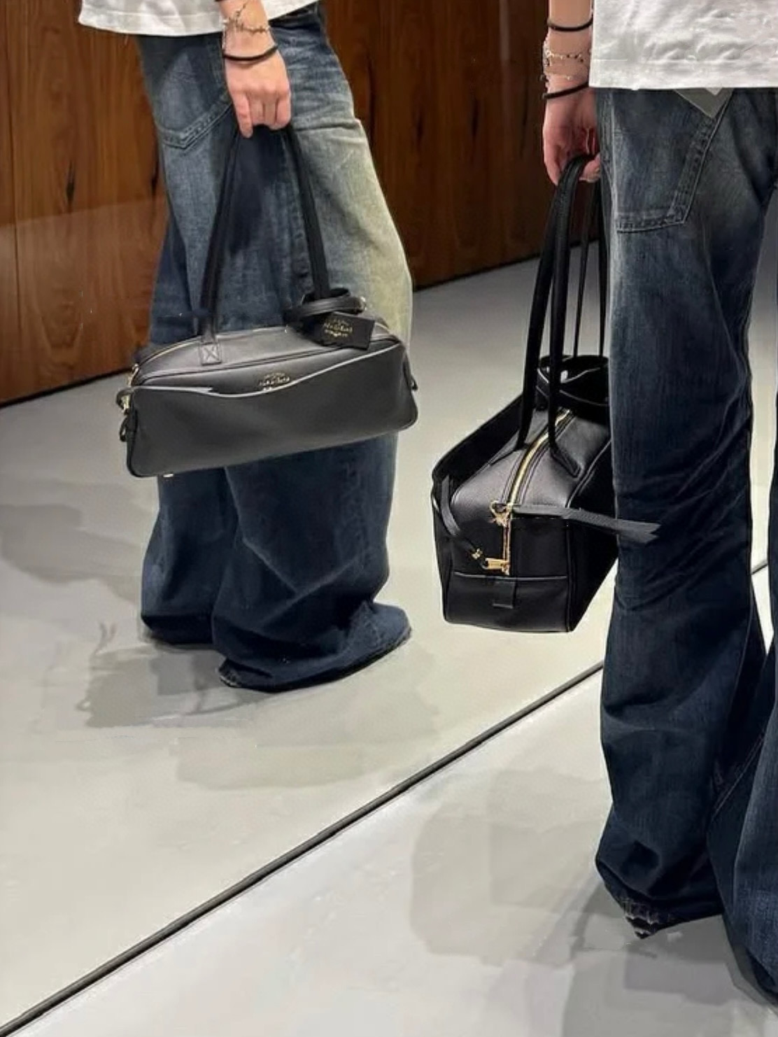 Balenciaga 발렌시아가 carrie bowling 보울링 토트백 7