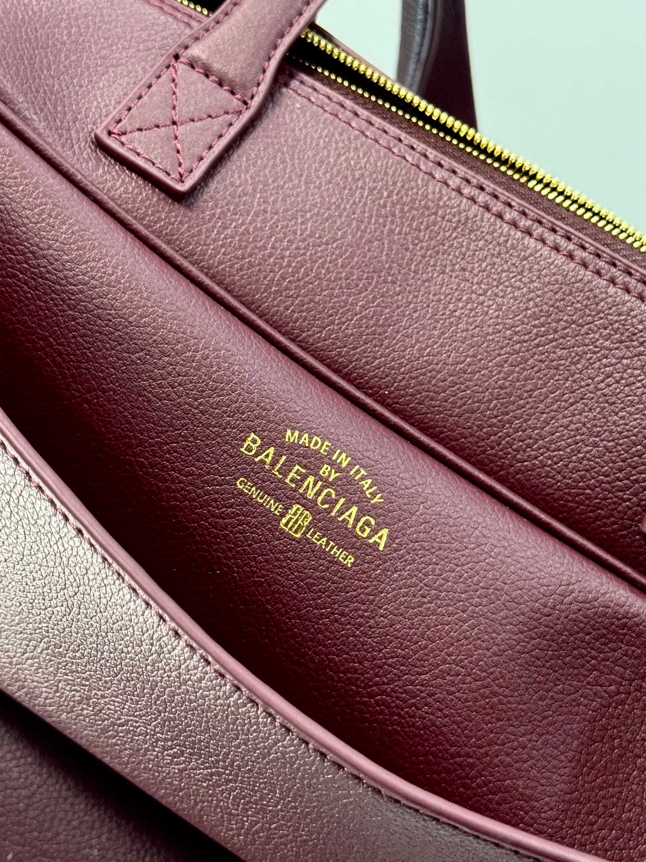 Balenciaga 발렌시아가 carrie bowling 보울링 토트백 버건디 8