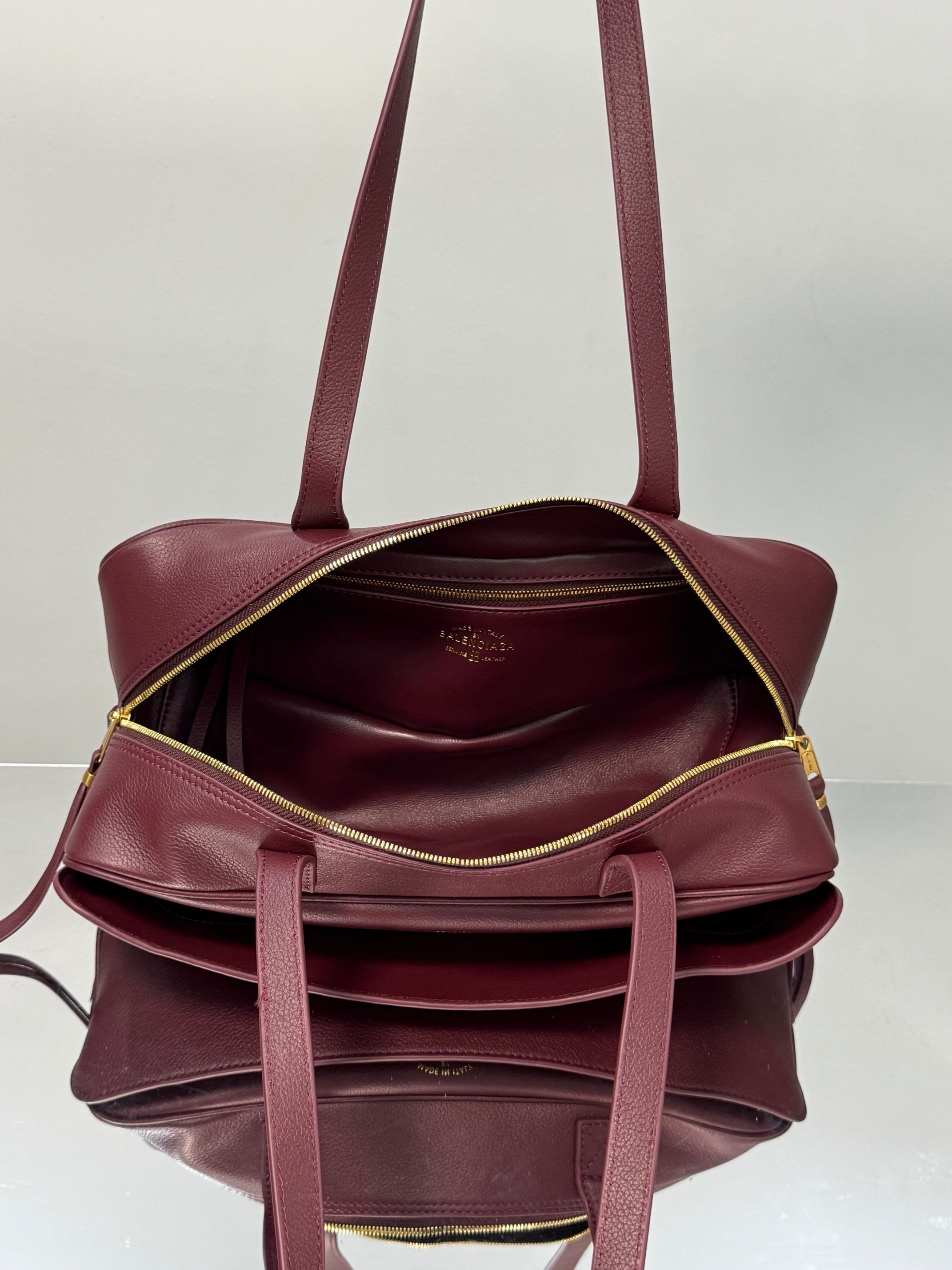 Balenciaga carrie bowling 발렌시아가 캐리 볼링 백 3