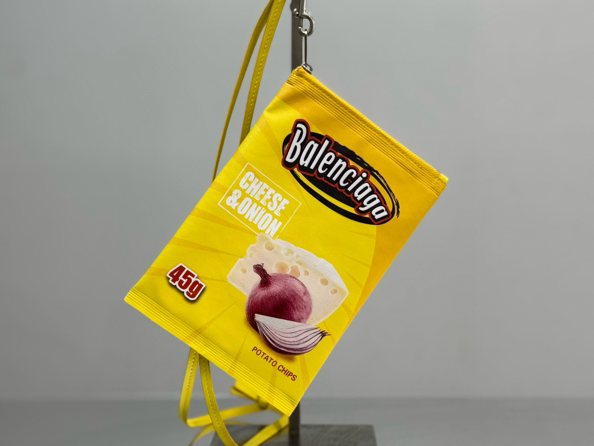 Balenciaga 발렌시아가 치즈 앤 어니언 포테이토칩 핸드폰 크로스백 7