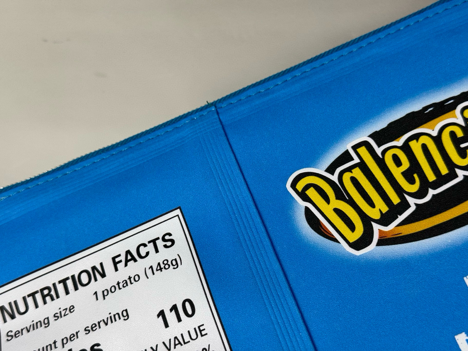 BALENCIAGA 발렌시아가 맥시 팩 칩스 백 7